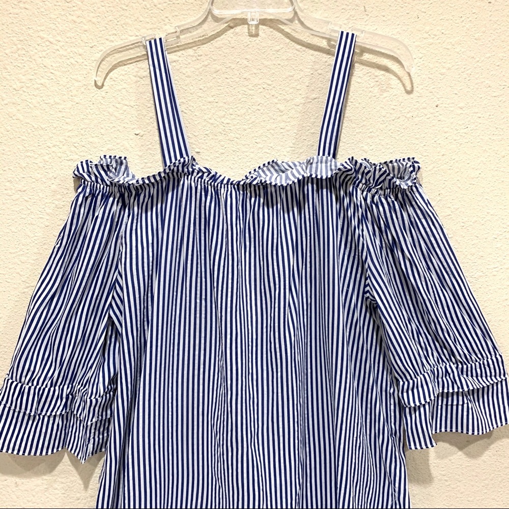 Plus Size Cold Shoulder Top (NWT) - Picture 2 of 7